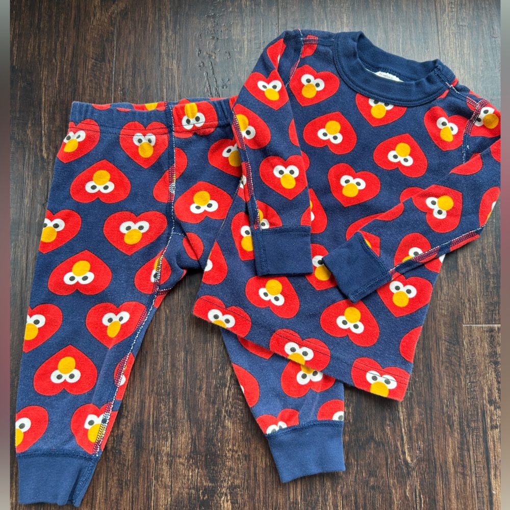 Hanna Andersson Elmo Pajama Set